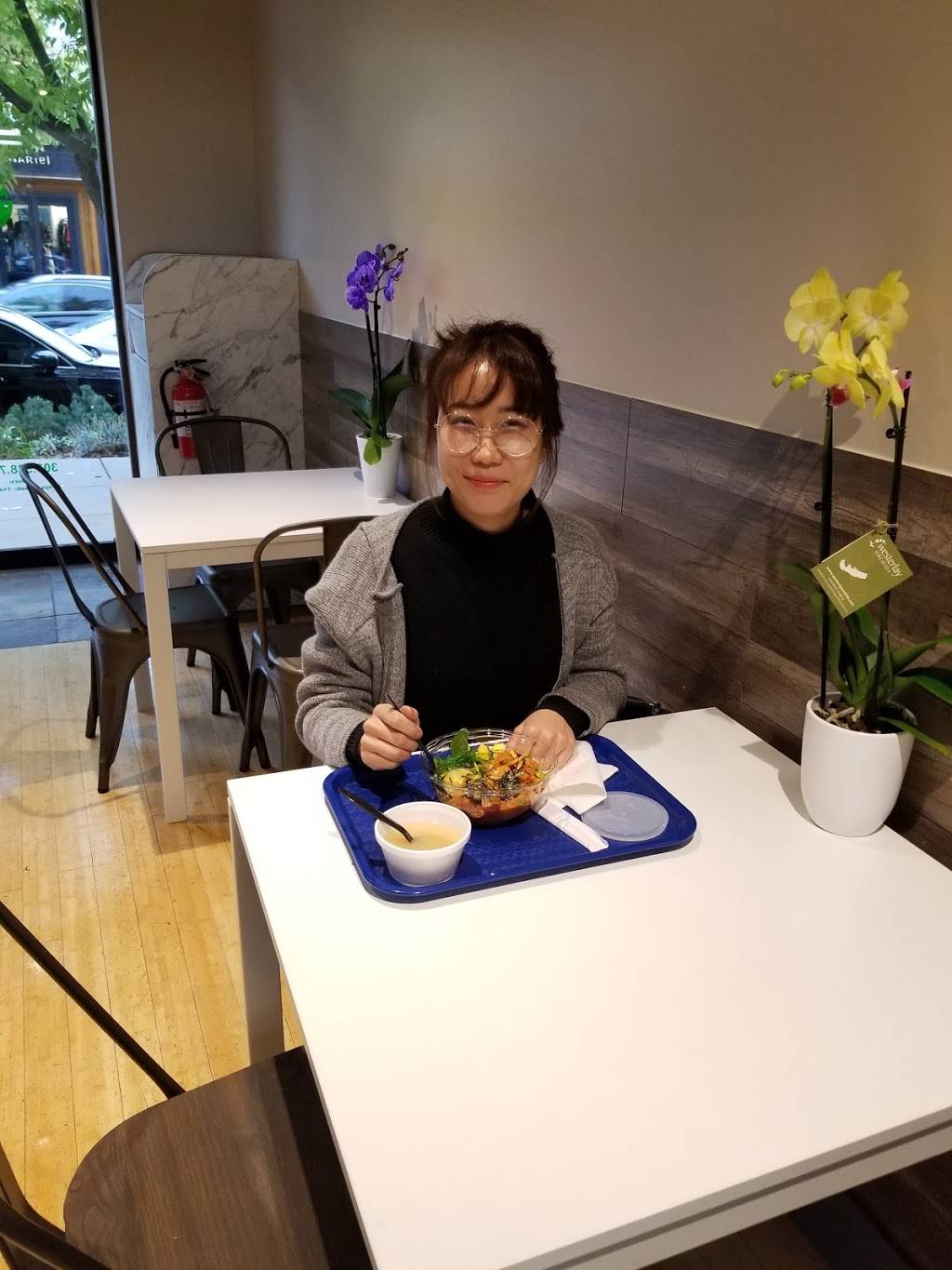 Poke Moke | restaurant | 3003 E 3rd Ave suite c, Denver, CO 80206, USA | 3033887417 OR +1 303-388-7417