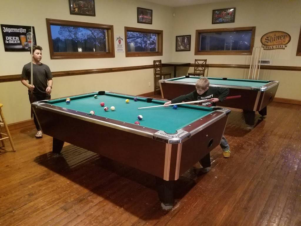 The White House at Badin Lake | restaurant | 286 Badin Shore Cir, New London, NC 28127, USA | 3364615253 OR +1 336-461-5253