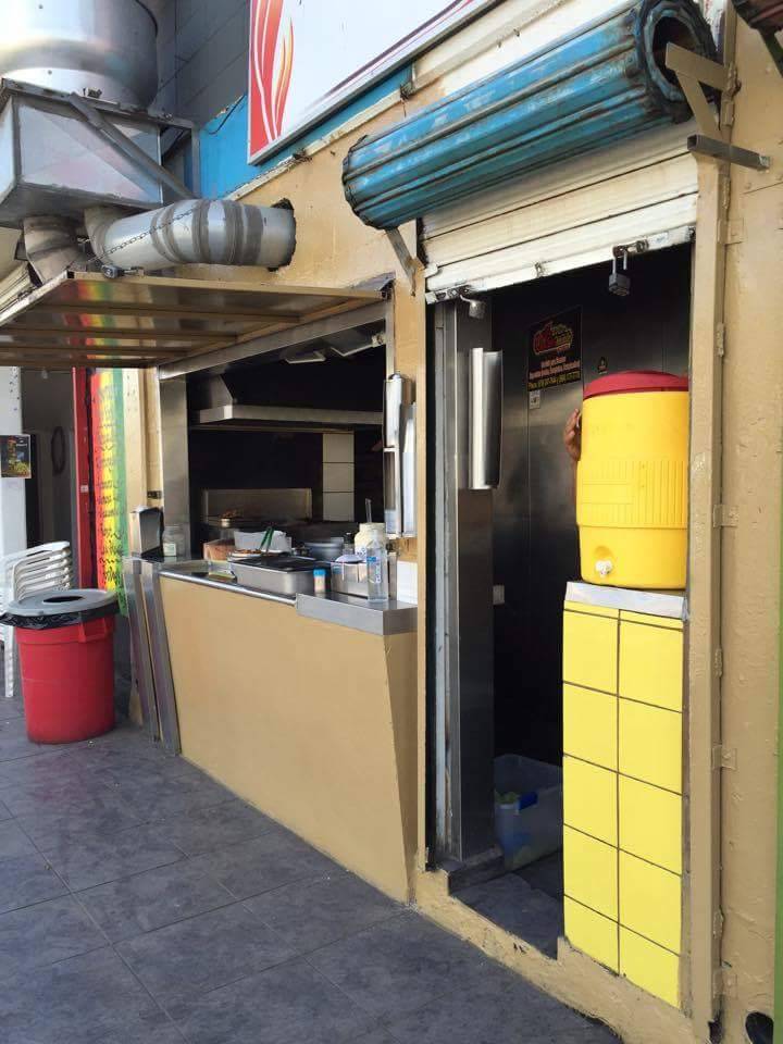 Wash Mobile Otay | restaurant | Calz del Tecnológico, Tomas Aquino, Mesa de Otay, 22414 Tijuana, B.C., Mexico | 016643740211 OR +52 664 374 0211