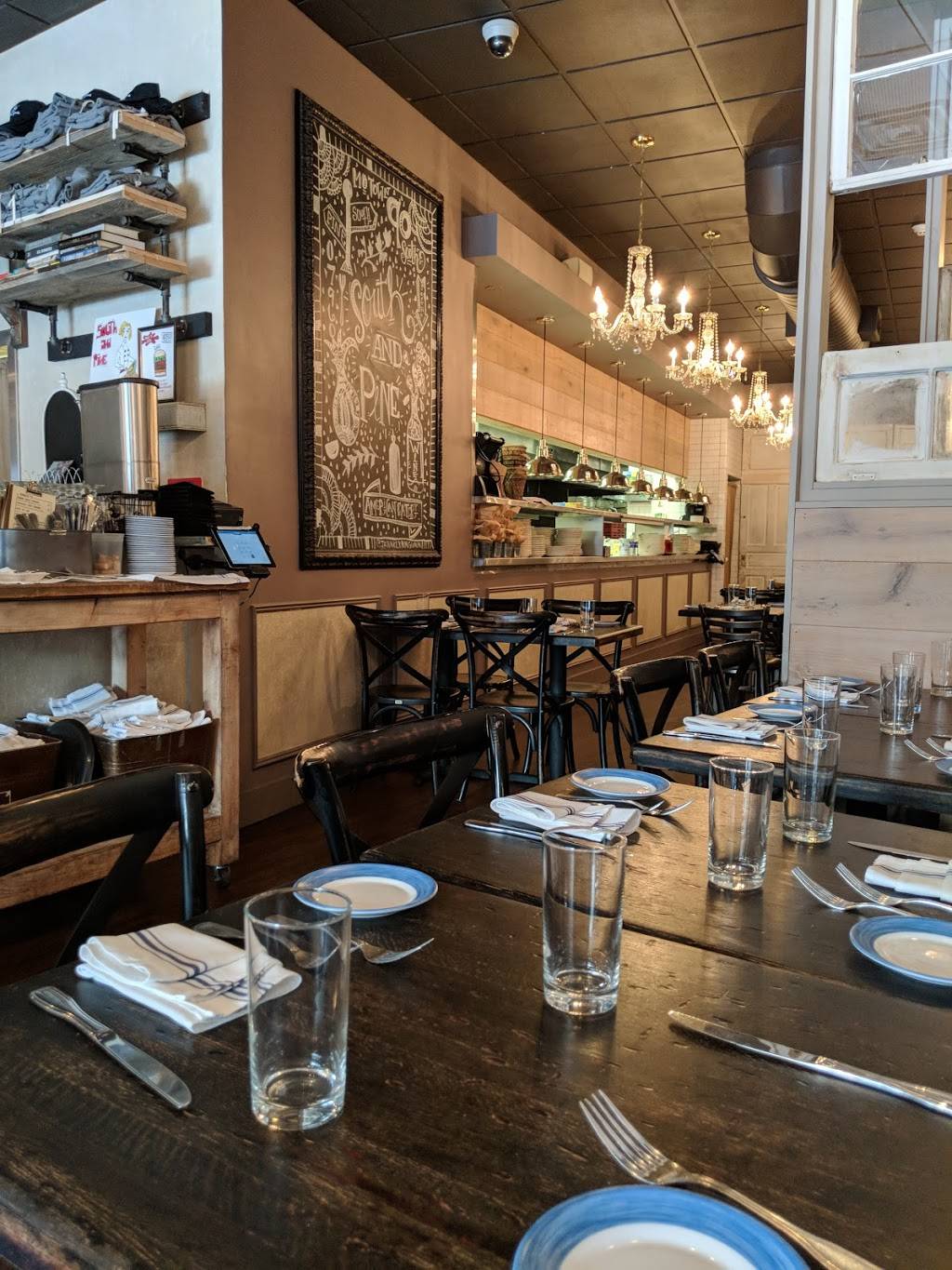 south+pine american eatery | restaurant | 90 South St, Morristown, NJ 07960, USA | 8622609700 OR +1 862-260-9700