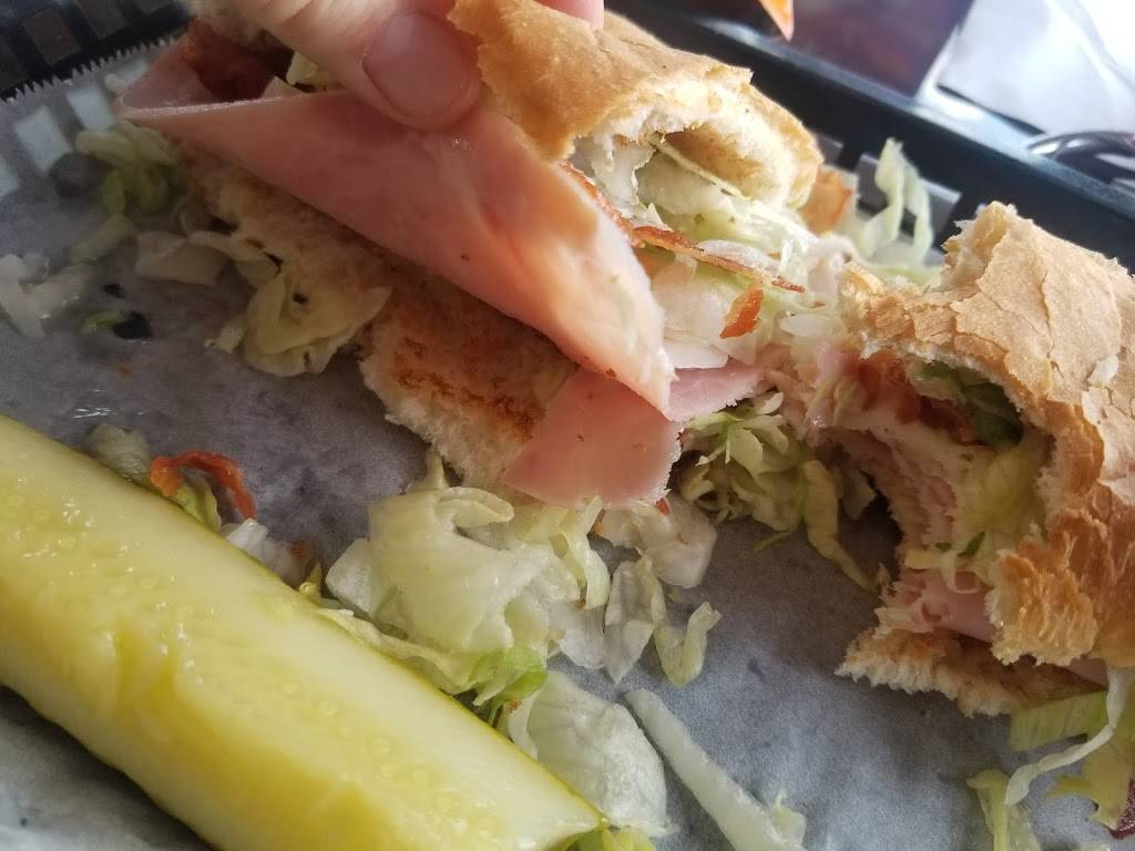 Gibbs New York Style Subs | meal takeaway | 562 Kingsley Ave, Orange Park, FL 32073, USA | 9042782776 OR +1 904-278-2776