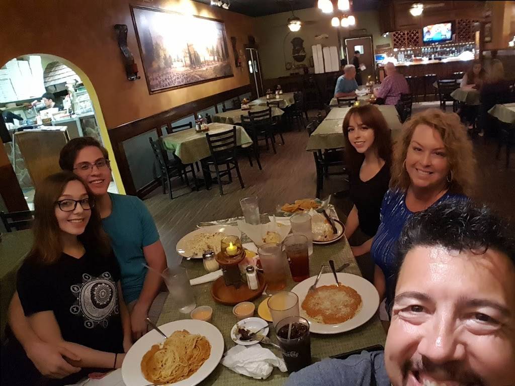 Stephanos | restaurant | 2600 S Irby St, Florence, SC 29505, USA | 8436649191 OR +1 843-664-9191