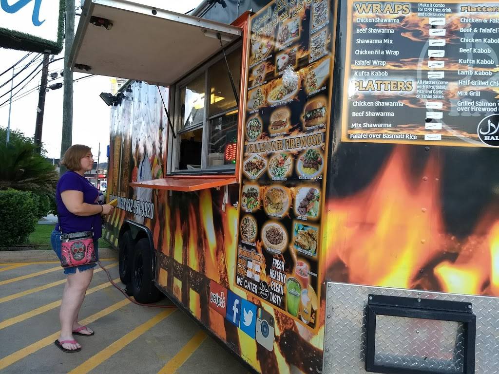 Chef On The Run Halal | restaurant | 8080 S Main St, Houston, TX 77025, USA | 8329519920 OR +1 832-951-9920