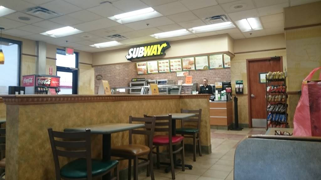Subway | restaurant | 10631 Chapman Hwy, Seymour, TN 37865, USA | 8655776715 OR +1 865-577-6715