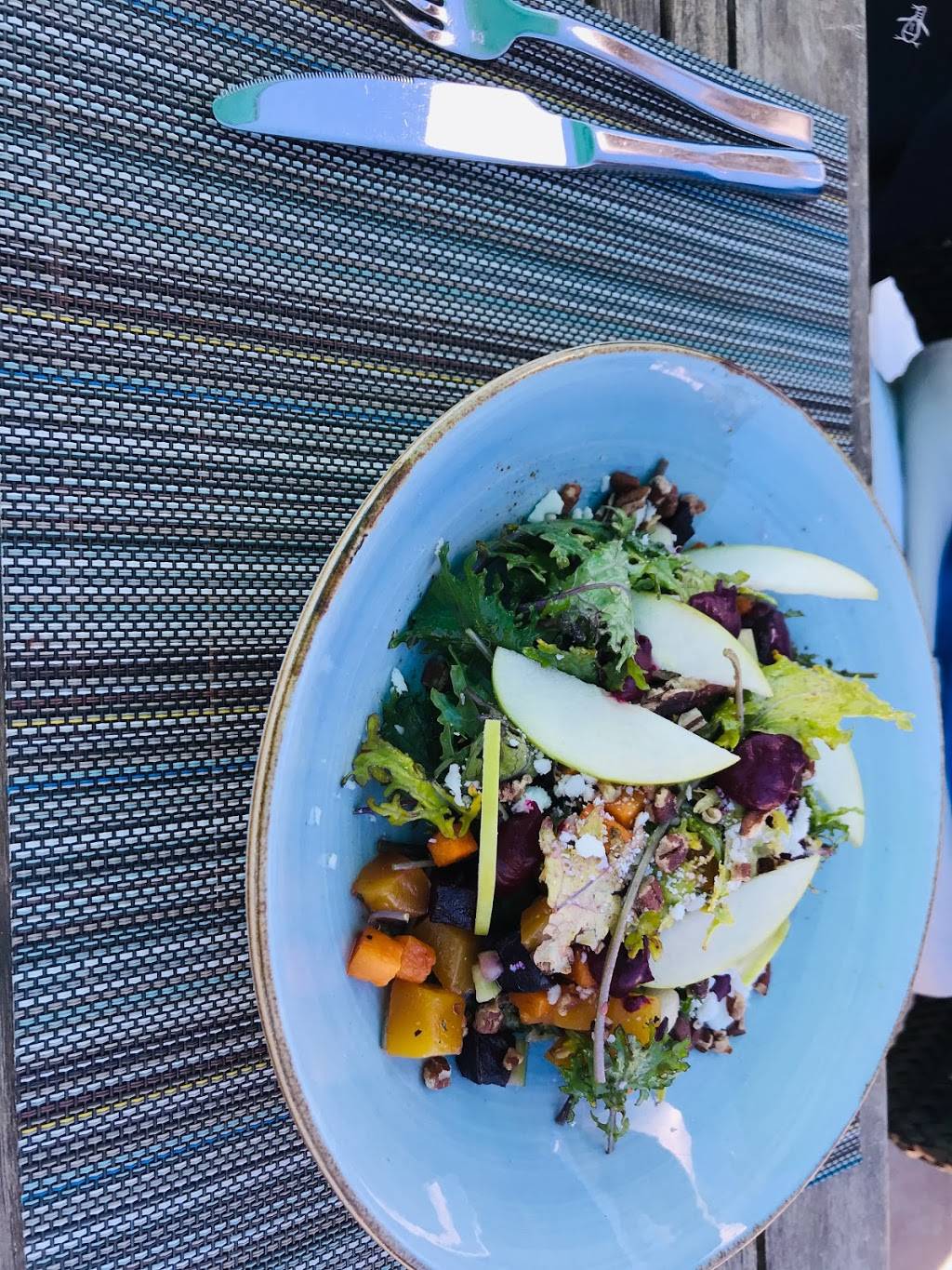 Tanners | restaurant | 21080 Pacific Coast Hwy, Huntington Beach, CA 92648, USA | 7146986130 OR +1 714-698-6130