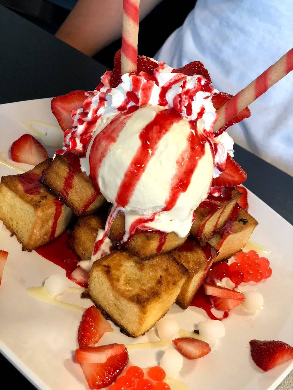 Snobites | restaurant | 9170 Elk Grove Florin Rd E, Elk Grove, CA 95624, USA | 9166847669 OR +1 916-684-7669