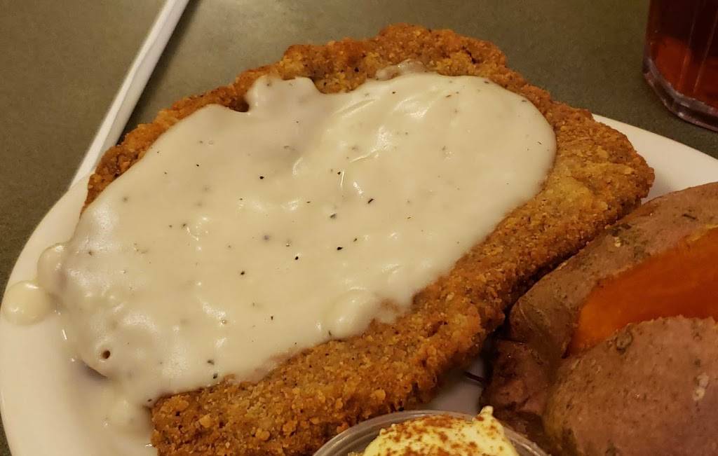 Country Cookin | restaurant | 4744 S Amherst Hwy, Madison Heights, VA 24572, USA | 4345280607 OR +1 434-528-0607