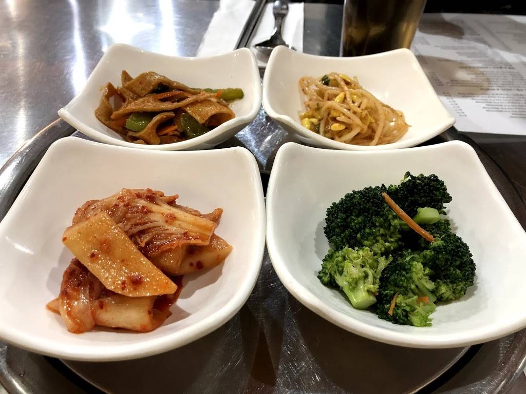 Jjang Cooks | restaurant | 136-71 Roosevelt Ave, Flushing, NY 11354, USA | 7184606200 OR +1 718-460-6200