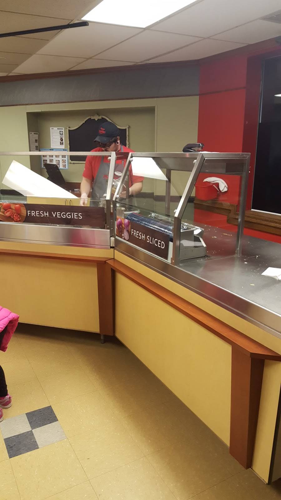 Papa Murphys Take N Bake Pizza | meal takeaway | 5541 SW Beaverton Hillsdale Hwy, Portland, OR 97221, USA | 5032928851 OR +1 503-292-8851