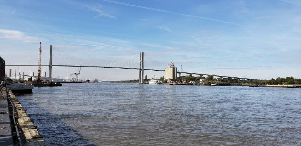 Savannah Riverboat Cruises | restaurant | 9 E River St, Savannah, GA 31401, USA | 9122326404 OR +1 912-232-6404