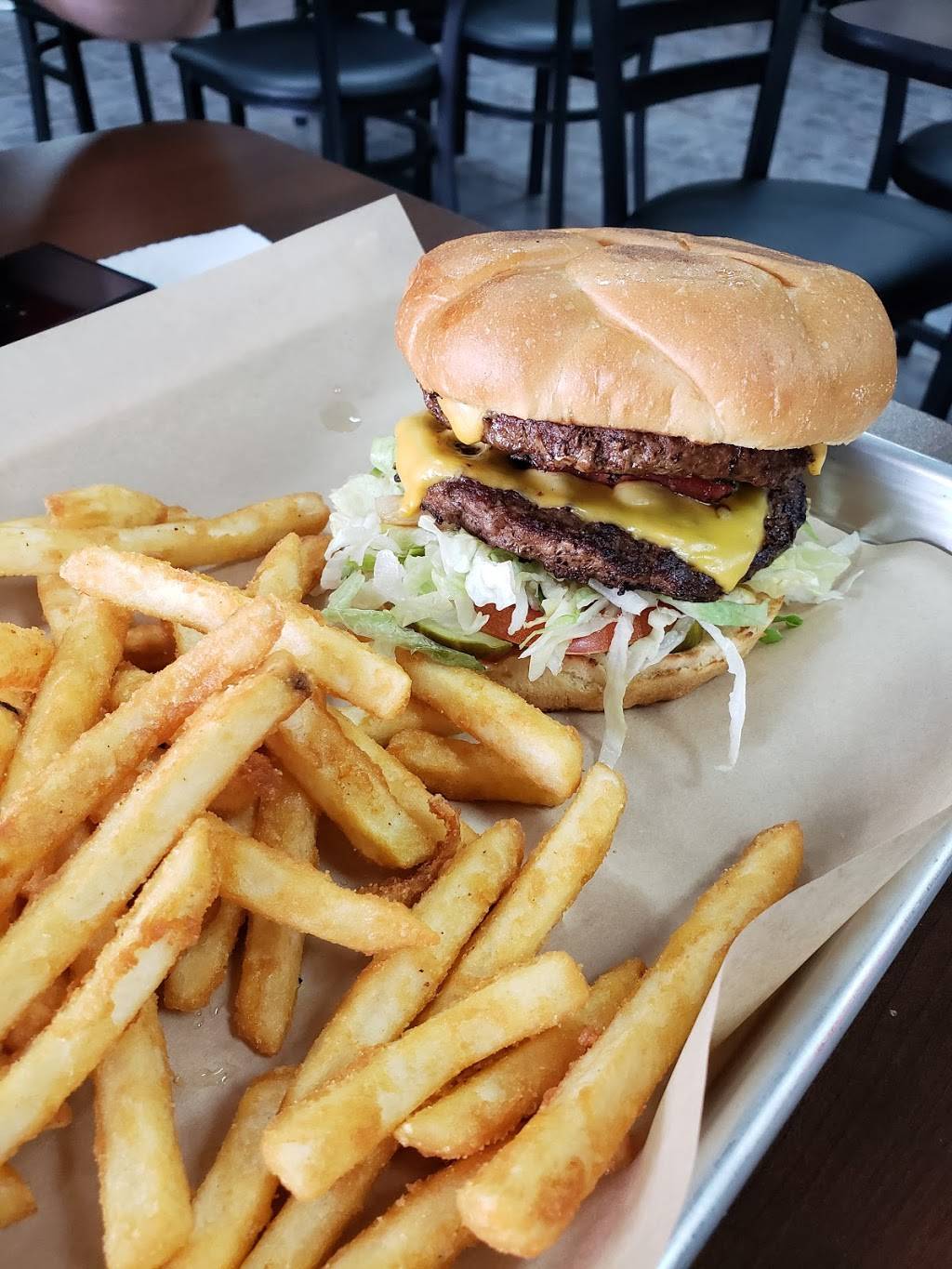 Bill & Ruths Subs and Burgers | restaurant | 12908 S Memorial Dr, Bixby, OK 74008, USA | 9189436100 OR +1 918-943-6100