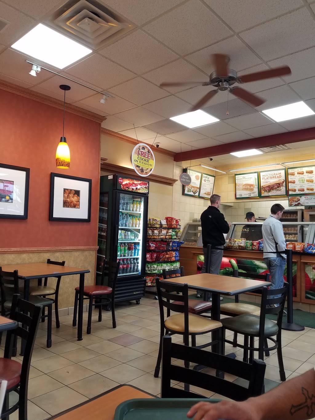 Subway Restaurants | restaurant | 2811 S Kedzie Ave, Chicago, IL 60623, USA | 7735791300 OR +1 773-579-1300