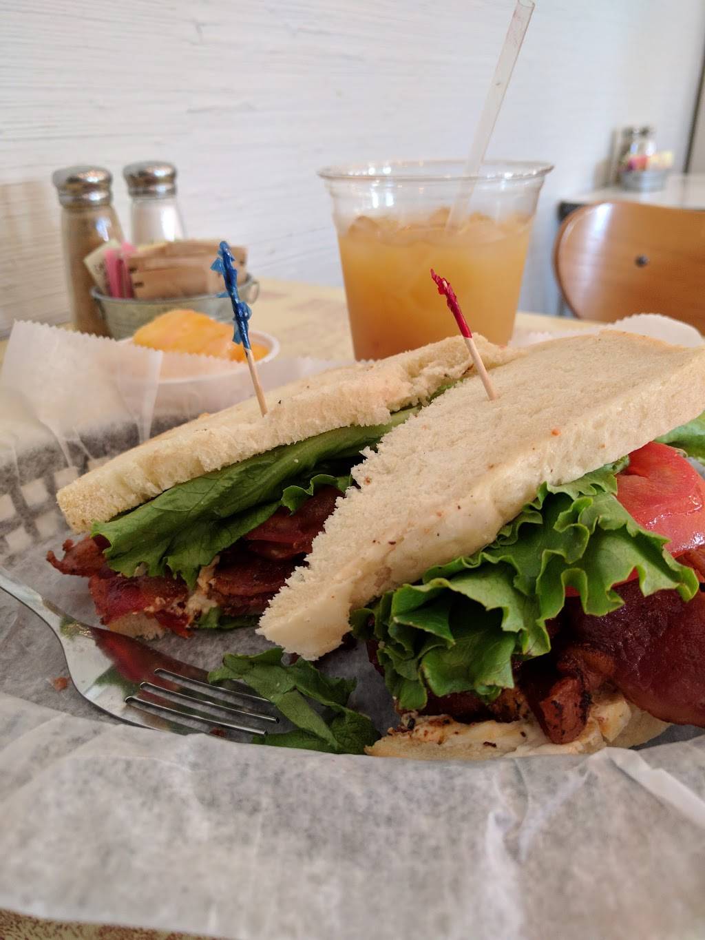 Franklin Mercantile Deli | restaurant | 100 4th Ave N, Franklin, TN 37064, USA | 6157909730 OR +1 615-790-9730