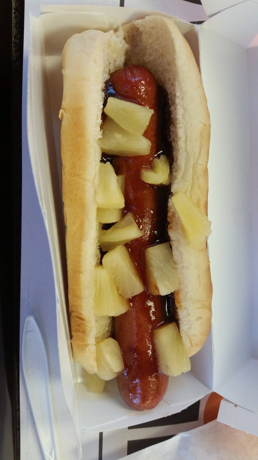 Wienerschnitzel | restaurant | 1904 Oates Dr, Mesquite, TX 75150, USA | 9726823643 OR +1 972-682-3643