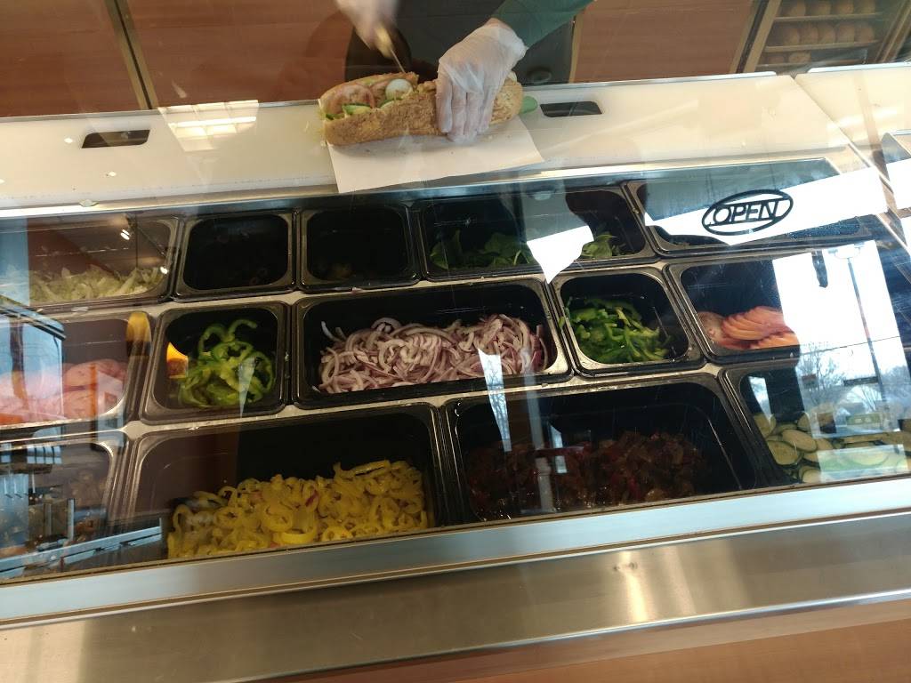 Subway Restaurants | restaurant | 2350 Nesconset Hwy, Stony Brook, NY 11790, USA | 6316752515 OR +1 631-675-2515