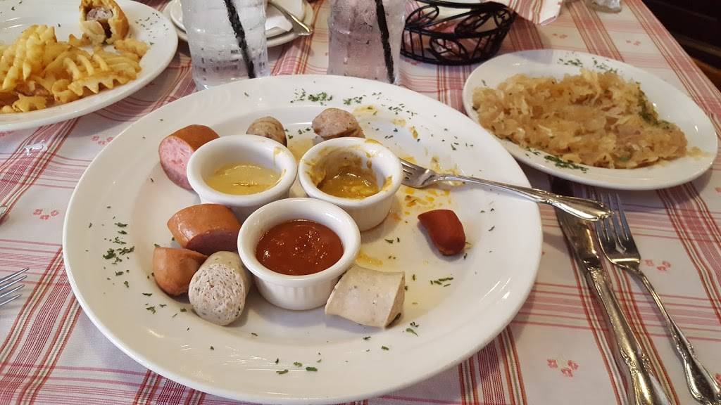 Schmankerl Stube | restaurant | 58 S Potomac St, Hagerstown, MD 21740, USA | 3017973354 OR +1 301-797-3354