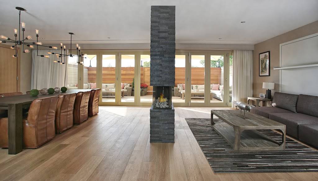 The J House Greenwich | restaurant | 1114 E Putnam Ave, Riverside, CT 06878, USA | 2036986980 OR +1 203-698-6980