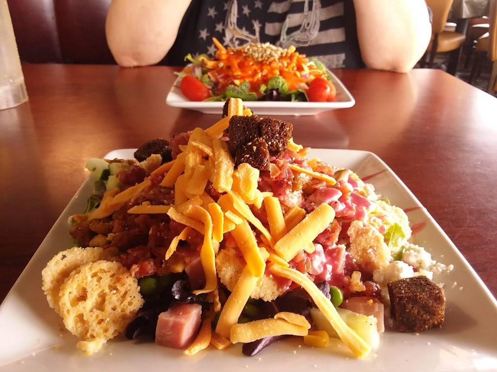 Ruby Tuesday | restaurant | 1807 S Main St, Farmville, VA 23901, USA | 4343913475 OR +1 434-391-3475