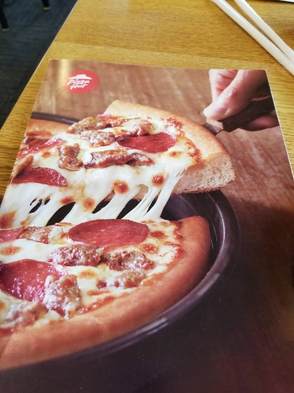 Pizza Hut | meal takeaway | 71 N Main St, Union City, PA 16438, USA | 8144387694 OR +1 814-438-7694