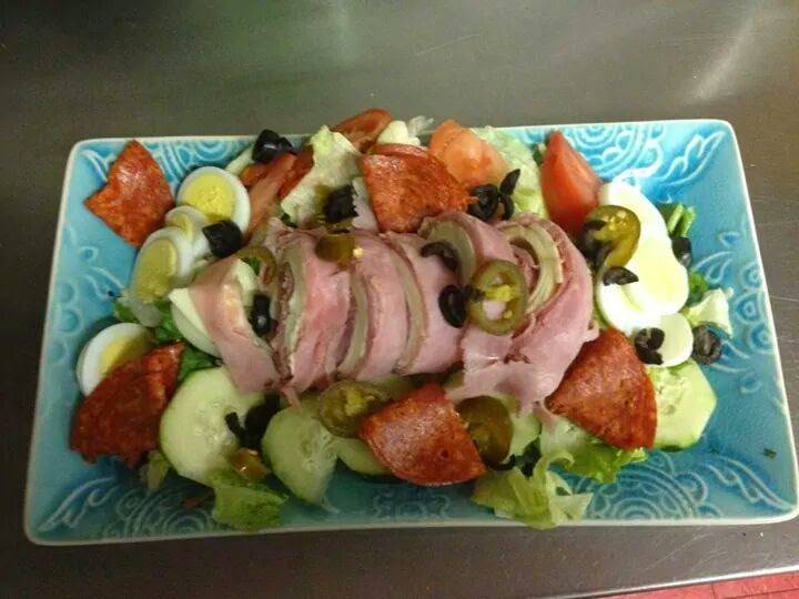 Mil & Jims Parkway Inn | restaurant | 24 W Kirmar Ave, Nanticoke, PA 18634, USA | 5707352745 OR +1 570-735-2745