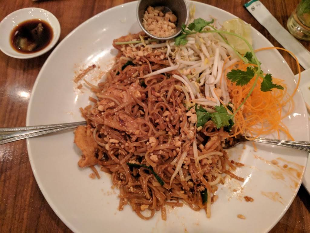 Lemon Grass Thai Cuisine | restaurant | 8600 Edinburgh Centre Dr, Brooklyn Park, MN 55443, USA | 7634948809 OR +1 763-494-8809