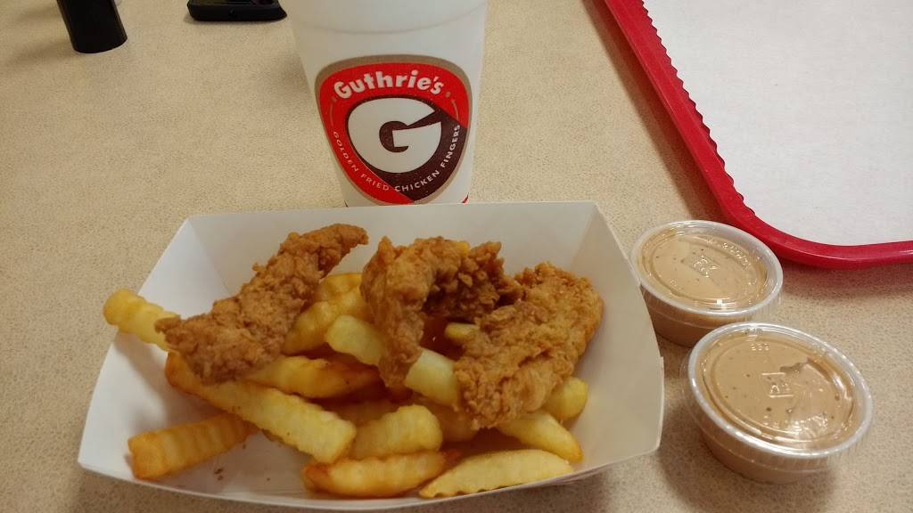 Guthries Restaurant | restaurant | 1235 Taft Hwy, Signal Mountain, TN 37377, USA | 4238864466 OR +1 423-886-4466