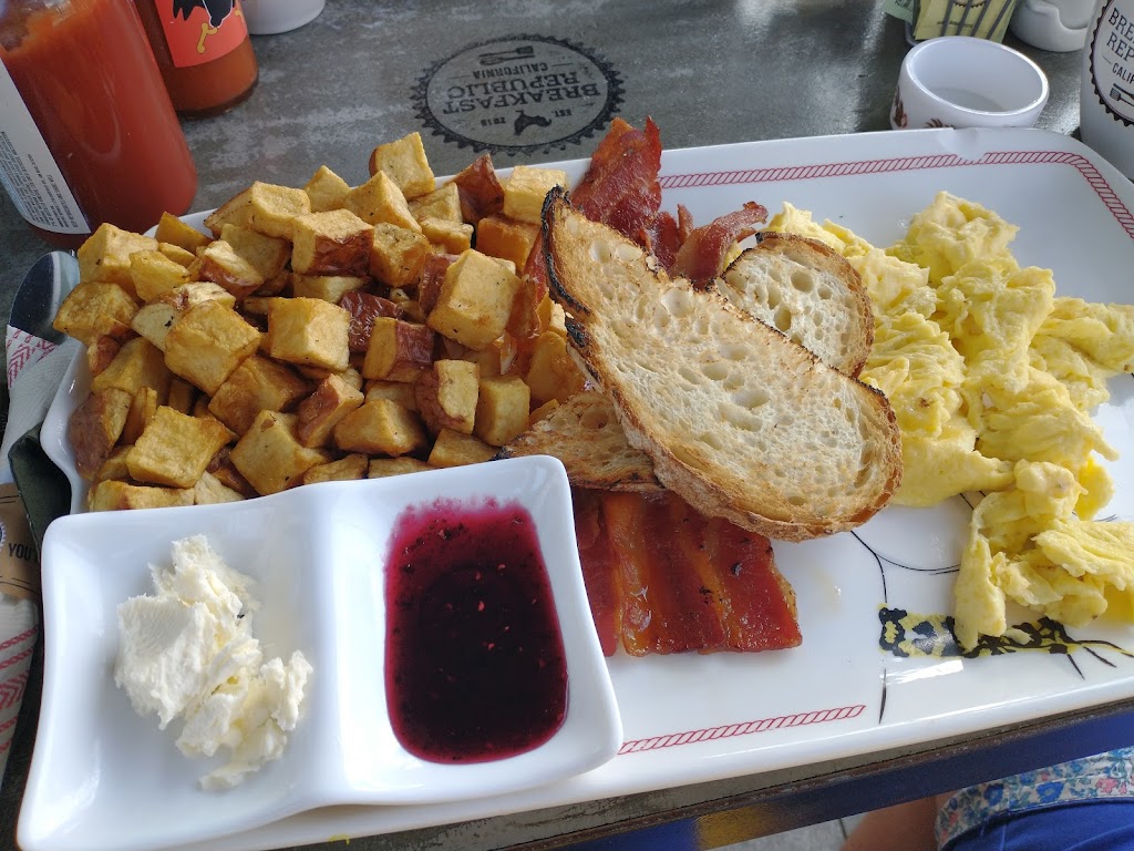 Breakfast Republic | restaurant | 7141 Santa Monica Blvd Suite 500, West Hollywood, CA 90046, USA | 3107740210 OR +1 310-774-0210