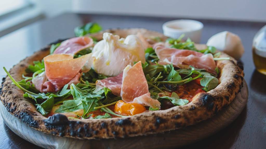 Artigianale Ristorante & Enoteca | restaurant | 5100 Rutherford Rd unit 4/5, Woodbridge, ON L4H 2J2, Canada | 9058932774 OR +1 905-893-2774