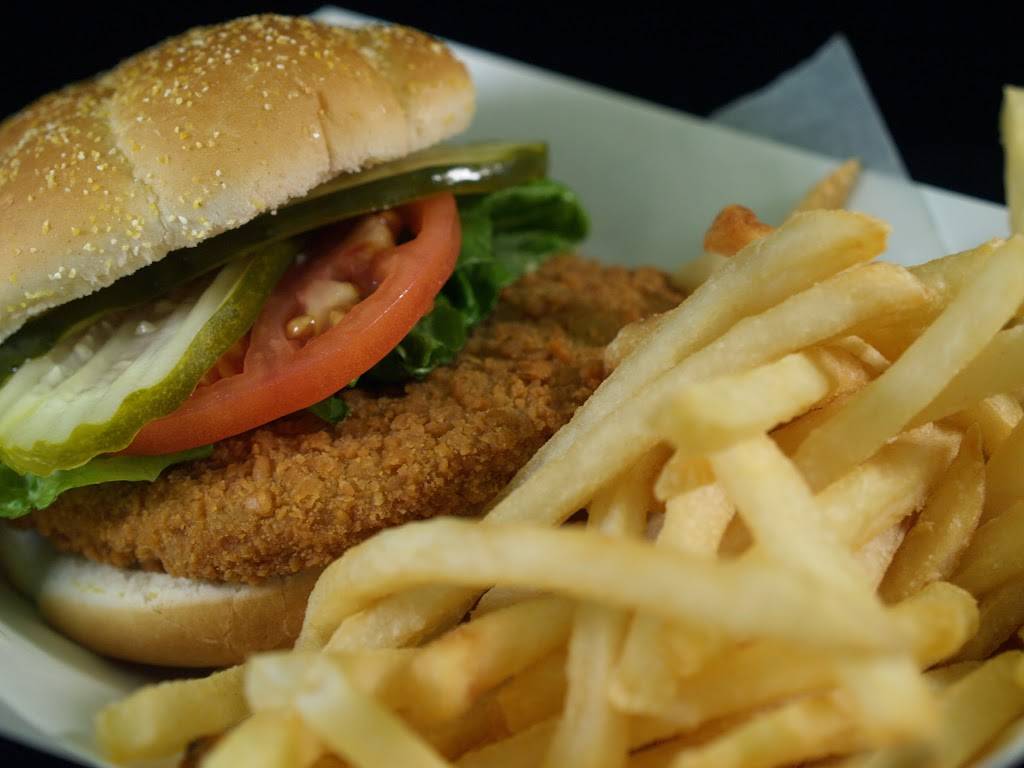 Gasoline Allies | restaurant | 3001 Winegard Dr, Burlington, IA 52601, USA | 3197532946 OR +1 319-753-2946