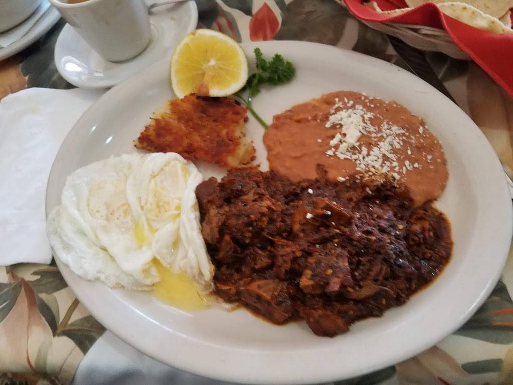 Las Cazuelitas Restaurant Bar | restaurant | Blvd Costero 609 Local 11-12, Zona Centro, 22800 Ensenada, B.C., Mexico | 016461757486 OR +52 646 175 7486