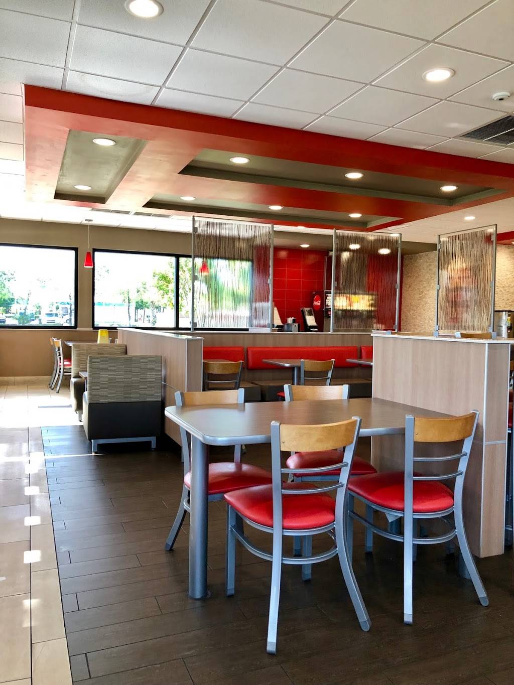 Burger King | restaurant | 3900 S State Rd 7, Lake Worth, FL 33449, USA | 9546631760 OR +1 954-663-1760