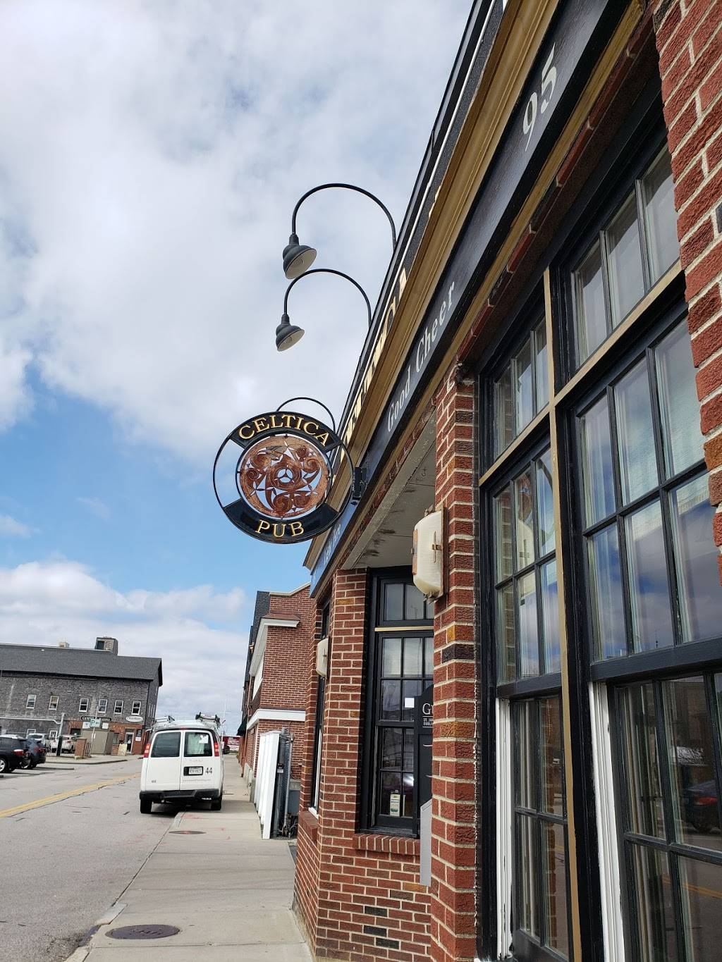 Celtica | night club | 95 Long Wharf, Newport, RI 02840, USA | 4018474770 OR +1 401-847-4770