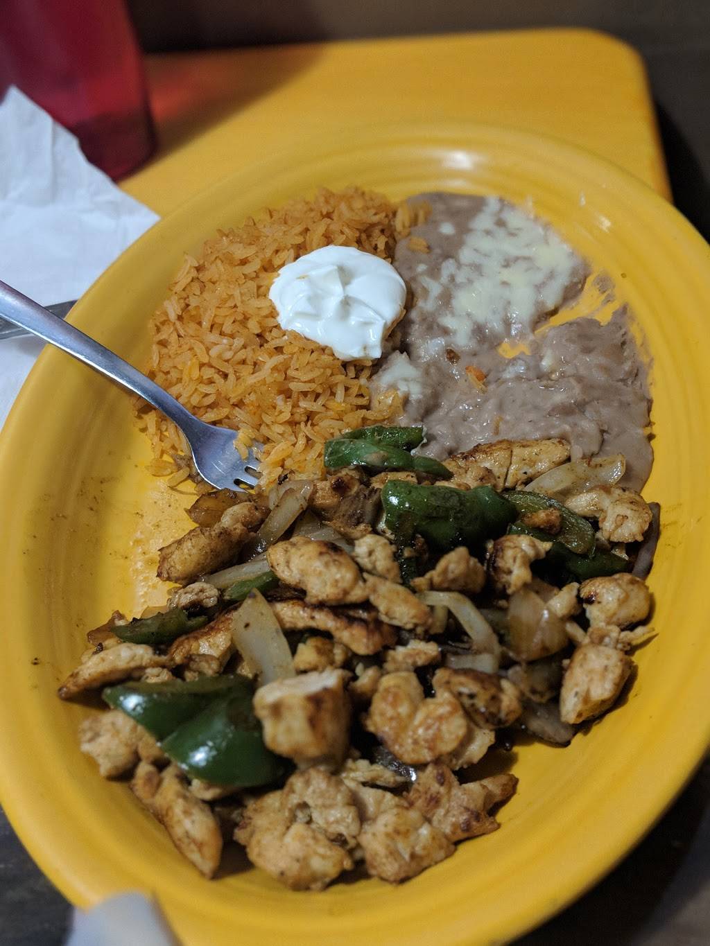 Los aztecas | restaurant | 741 Crossroads Plaza, Fort Mill, SC 29708, USA | 8035480040 OR +1 803-548-0040