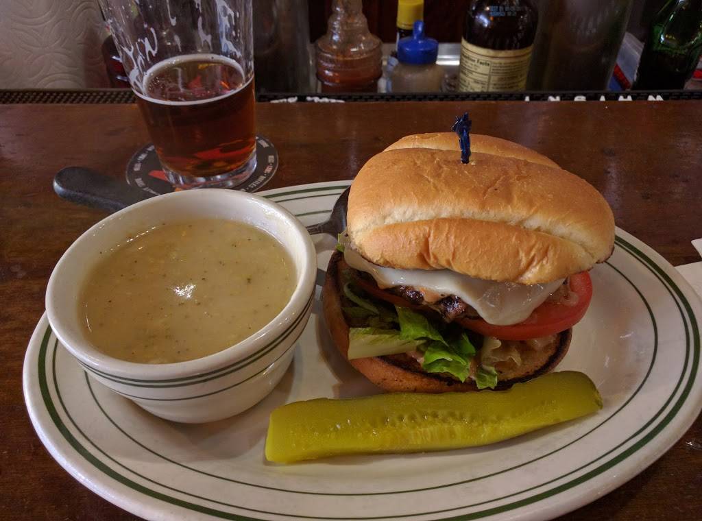 The Shire Bar & Bistro | restaurant | 465 NW Chehalis Ave, Chehalis, WA 98532, USA | 3607483720 OR +1 360-748-3720