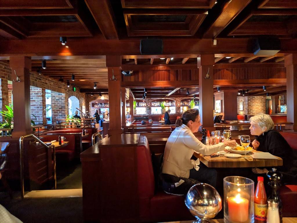 Houstons | restaurant | 5000 Poplar Ave, Memphis, TN 38117, USA | 9016830915 OR +1 901-683-0915