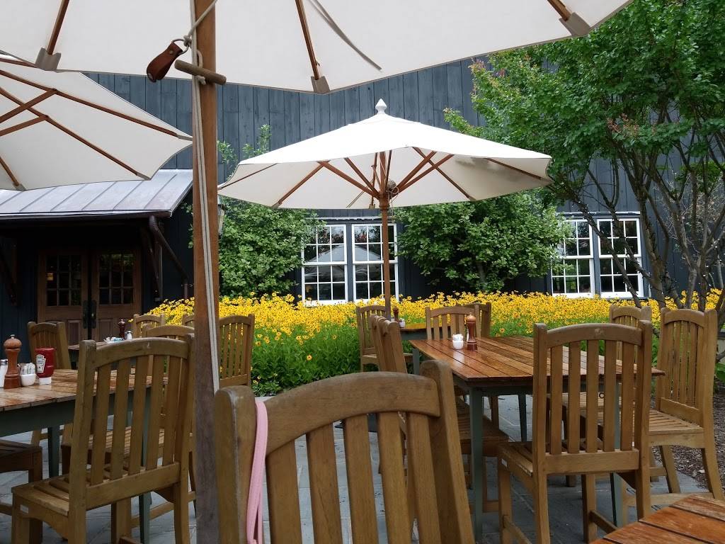 Clydes | meal takeaway | 42920 Broadlands Blvd, Broadlands, VA 20148, USA | 5712091200 OR +1 571-209-1200