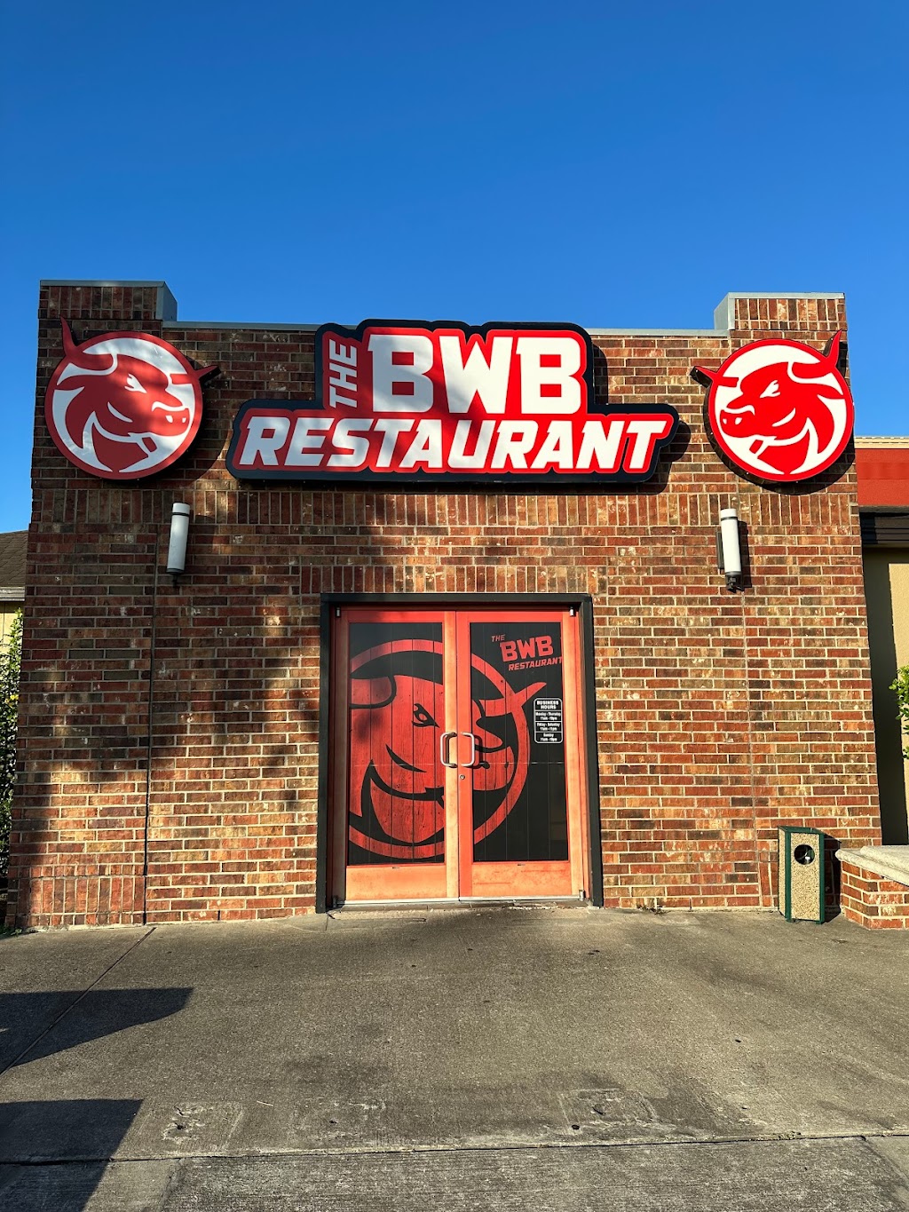 THE BWB RESTAURANT ANNAVILLE | restaurant | 9738 Up River Rd, Corpus Christi, TX 78410, USA | 3612484453 OR +1 361-248-4453