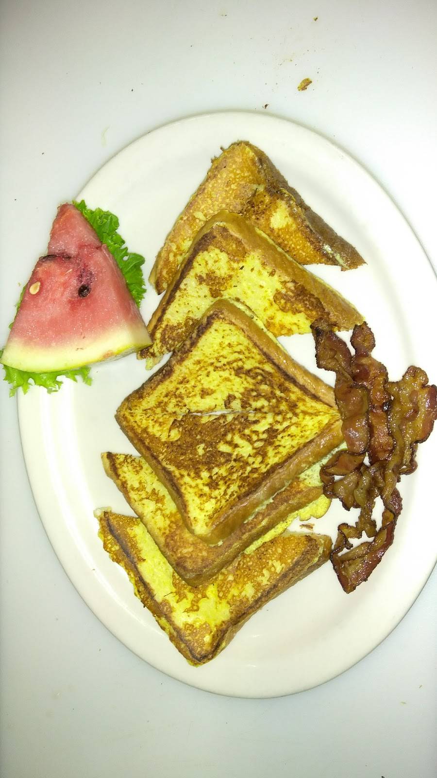 The Family Corner | restaurant | 448 W Sierra Ave, Portola, CA 96122, USA | 5308329780 OR +1 530-832-9780