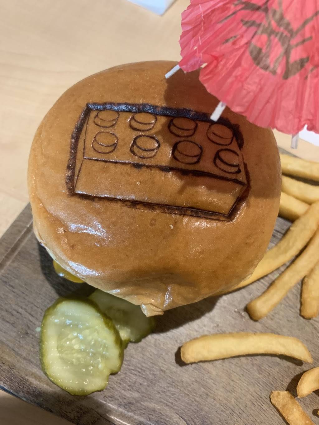 Sandys Castle Restaurant at The Beach Retreat | restaurant | 100 Legoland Way, Winter Haven, FL 33884, USA | 8632018303 OR +1 863-201-8303