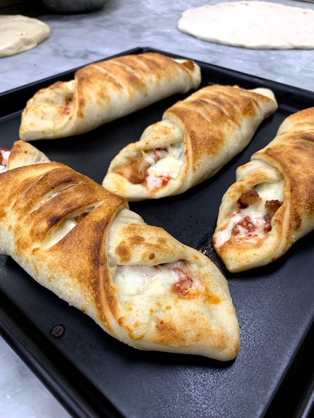 Franks Trattoria | restaurant | 371 1st Avenue, New York, NY 10010, USA | 2126777141 OR +1 212-677-7141