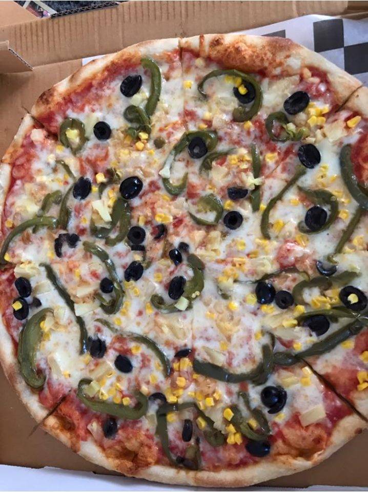 Ruben’s Pizza | restaurant | 2191 Spruce St, Ewing Township, NJ 08638, USA | 6098836637 OR +1 609-883-6637