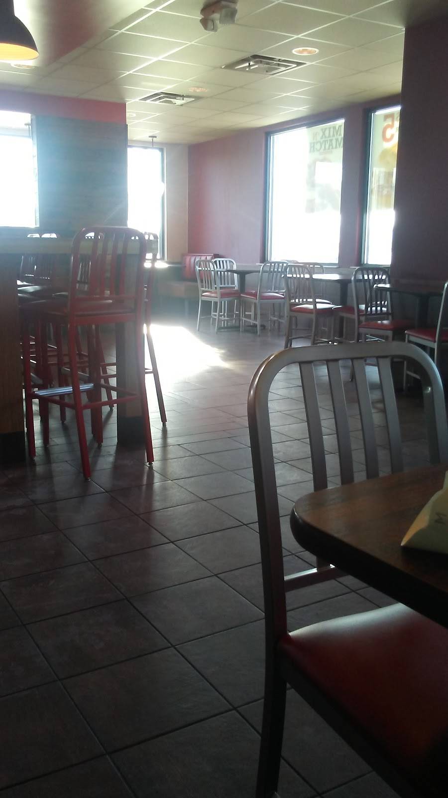 Arbys | restaurant | 1058 N Shoop Ave, Wauseon, OH 43567, USA | 4193372729 OR +1 419-337-2729