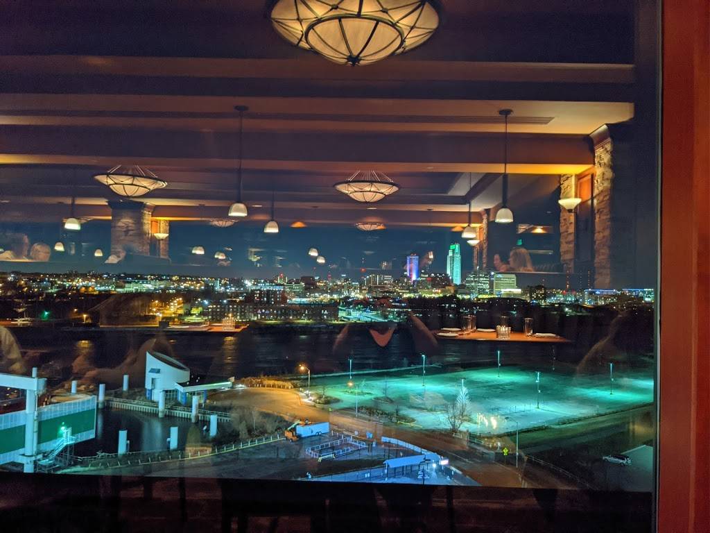 360 Steakhouse | restaurant | 1 Harrahs Blvd, Council Bluffs, IA 51501, USA | 7123296000 OR +1 712-329-6000