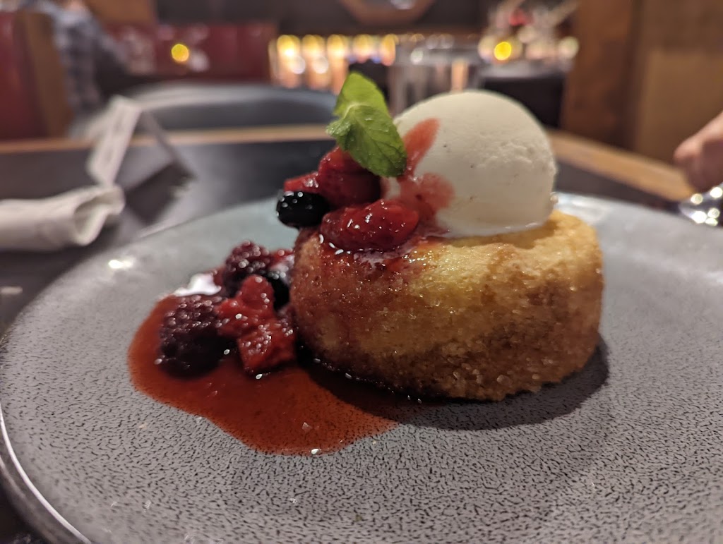 Moes | restaurant | 3768 Mission Blvd, San Diego, CA 92109, USA | 8584887311 OR +1 858-488-7311