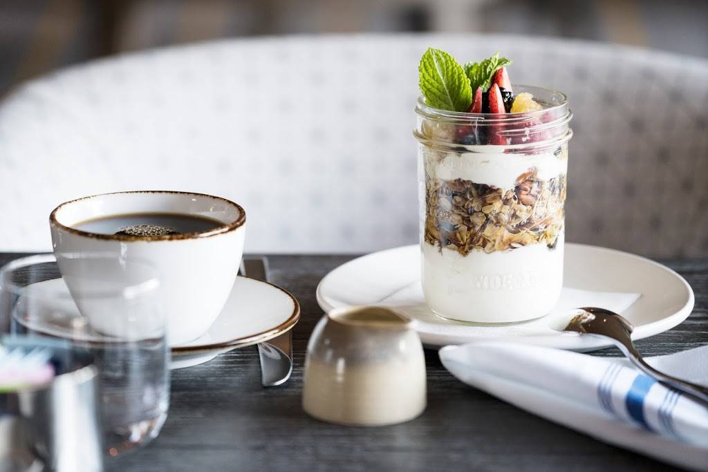 Porta Blu | restaurant | Lobby Level, 200 Independence Dr, Menlo Park, CA 94025, USA | 6503043800 OR +1 650-304-3800