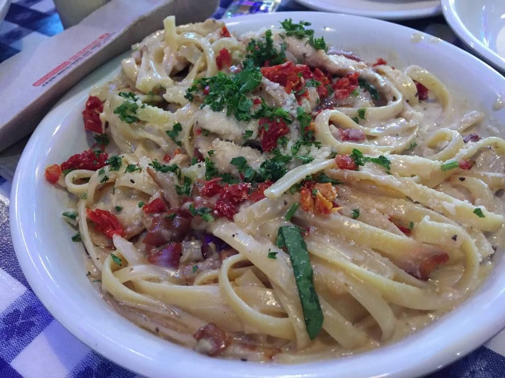 Portillos Hot Dogs | meal takeaway | 1992 W Jefferson Ave, Naperville, IL 60540, USA | 6304207156 OR +1 630-420-7156