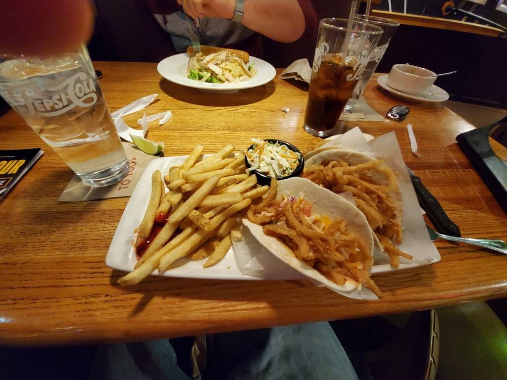 Applebees Grill + Bar | restaurant | 495 Garden of the Gods Rd, Colorado Springs, CO 80907, USA | 7192656605 OR +1 719-265-6605