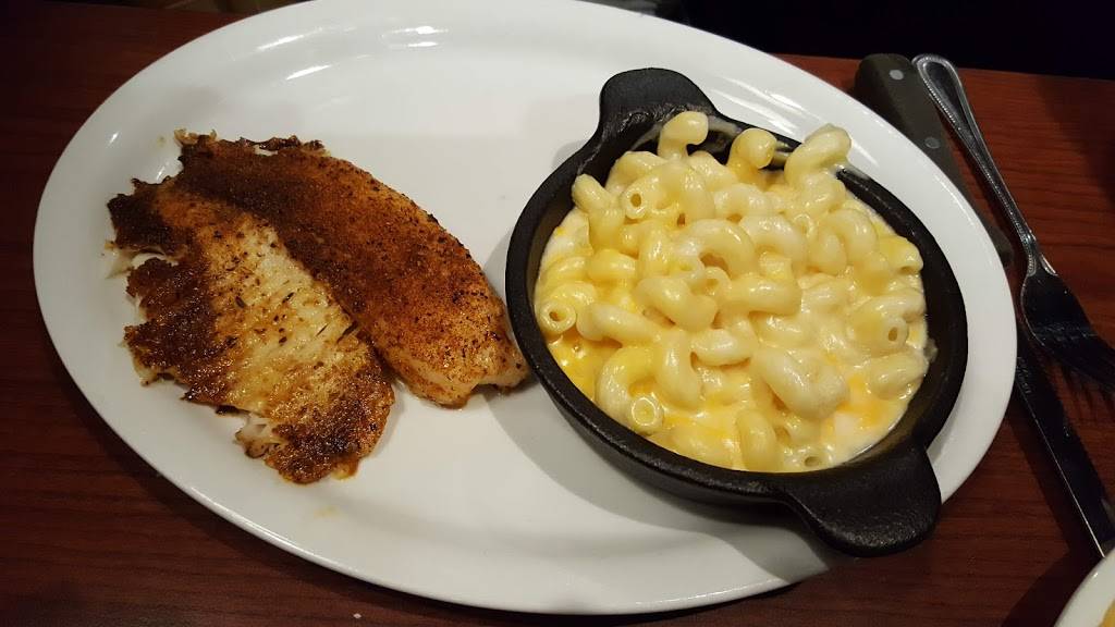 Ruby Tuesday | restaurant | 4411 New Bern Ave, Raleigh, NC 27610, USA | 9192551801 OR +1 919-255-1801