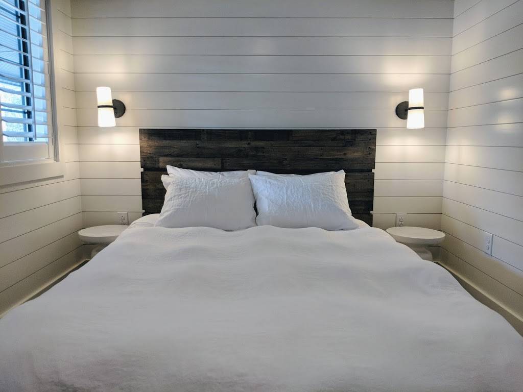 Wildwood Resort & Marina | restaurant | 7316 Granville Hwy, Granville, TN 38564, USA | 9316534360 OR +1 931-653-4360