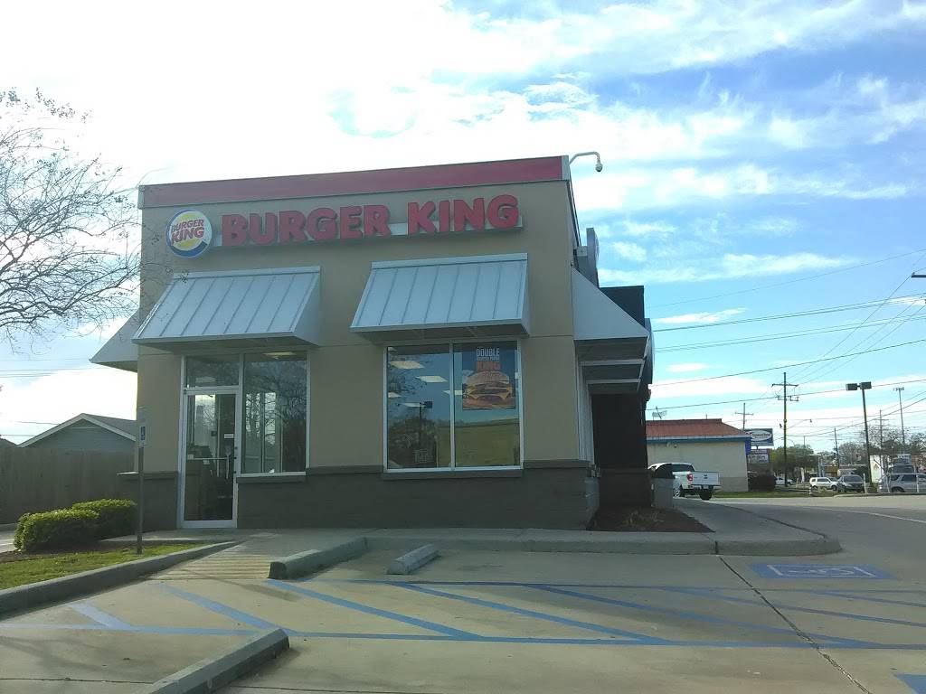 Burger King | restaurant | 200 E Judge Perez Dr, Chalmette, LA 70043, USA | 5046819353 OR +1 504-681-9353